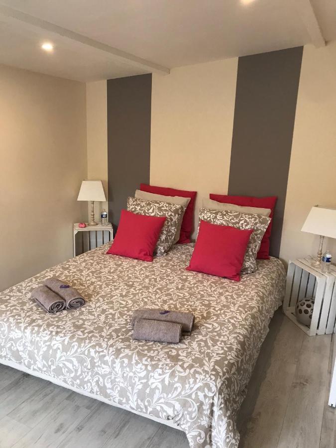 Severine Chambres D'Hotes Floing Bagian luar foto